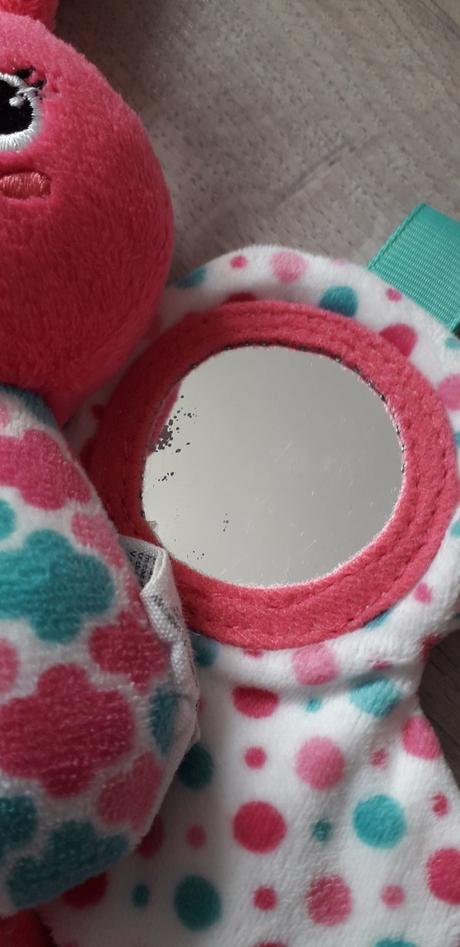 1421 - motýlek na zavěšení, 