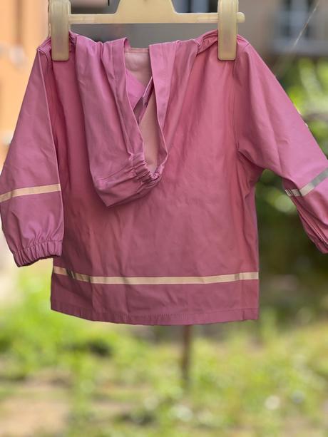 Nepromokava bunda, lupilu,92