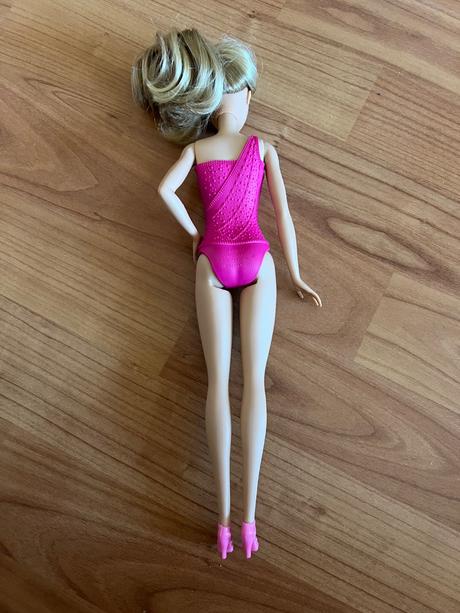 Panenka barbie,