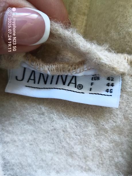 Kabát zn."janina" vel."42", 42