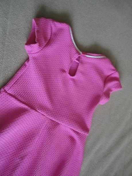 V top stavu šaty young dimension, vel. 1,5-2 roky, young dimension,92