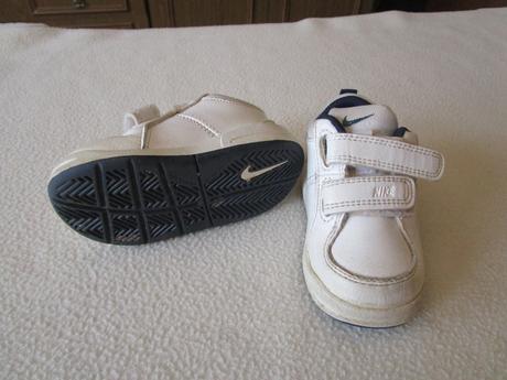 Pěkné tenisky nike, zapínání na suchý zip, č. 21, nike,21