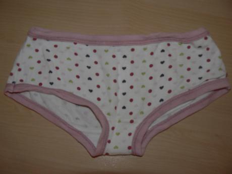 Spodní košilka a kalhotky, lupilu,98