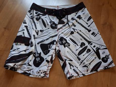 Bezva pánské kraťasy šortky plavky s kytarama, l