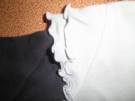 Triko + slabší mikina, esprit,104