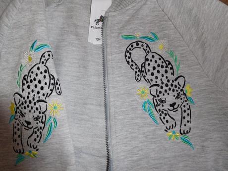 Mikina s tygříkem vel. 122/128 pro dvojčata, 122