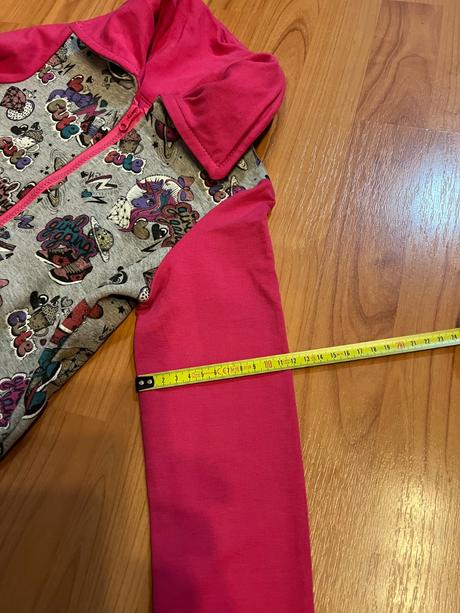 Na zakázku mikina + čepice vel 128/134, 128