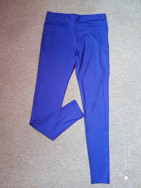 Legíny zn."bekkin" vel."146", 146