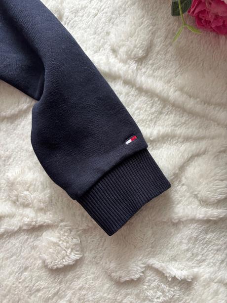 K6/ mikina modrá 4/5 let zn. tommy hilfiger, tommy hilfiger,110