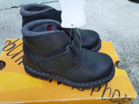 Nenošené dětské kožené boty dr. martens vel. 27, 27