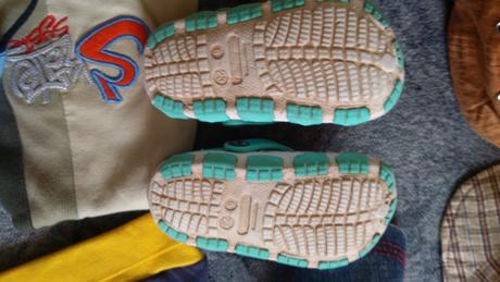 Letní a jarní čepice, 86–98