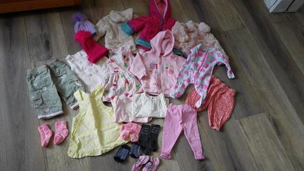 Balík oblečení holka vel.68, 68–80