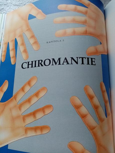 Kniha - věštění osudu,