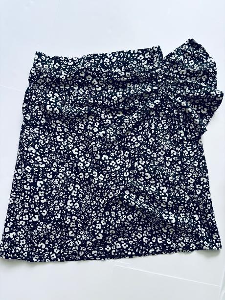 Ob/ sukně - v.9 let, tu,134