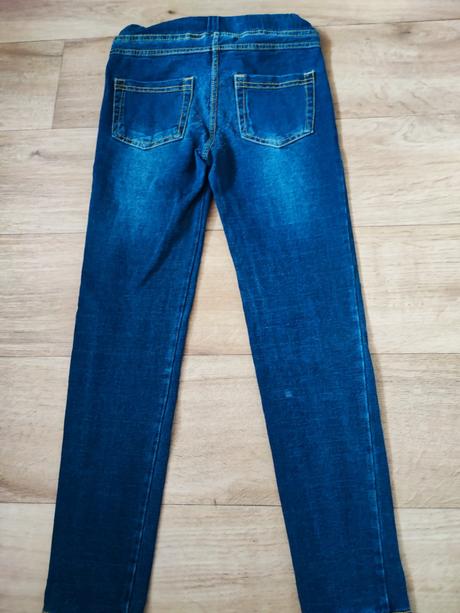 Džegíny, yigga,134