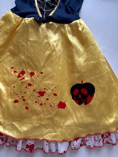 An21/ kostým sněhurka - v.16/18 let,