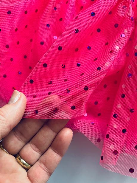 K5/ sukně tylová s flitri - v.cca 5/8 let, 110