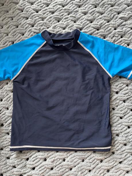 Triko plavecké- v.7/8 let, primark,128