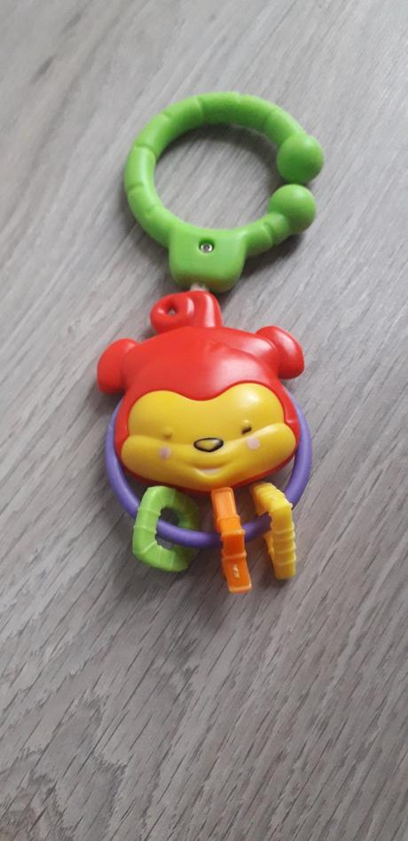 1138 - závěsné chrastítko,