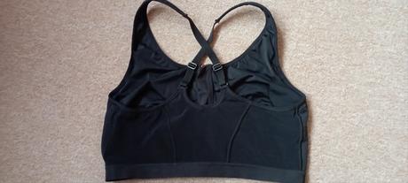 Podprsenka zn."hkmx" vel."75b i větší", 75b