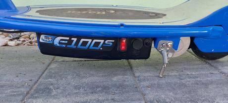 Elektrická koloběžka razor e100s, razor