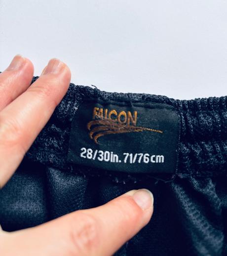 D38/ kraťasy modré - v.cca 10/11 let, 146