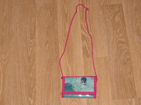 Dívčí peněženka, 