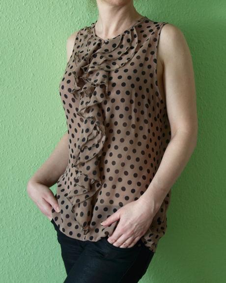 Puntíkatá retro halenka bez rukávů sweewe m-l, l