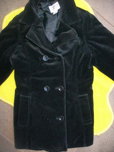 Sametové sako, next,104