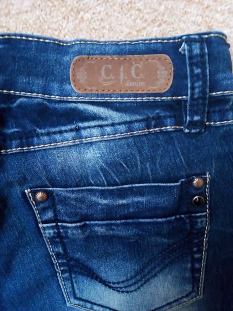 Šortky zn."denim wear" vel."34", denim,34