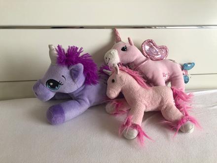 Plysovy jednorozci ruzovy a fialovy, 