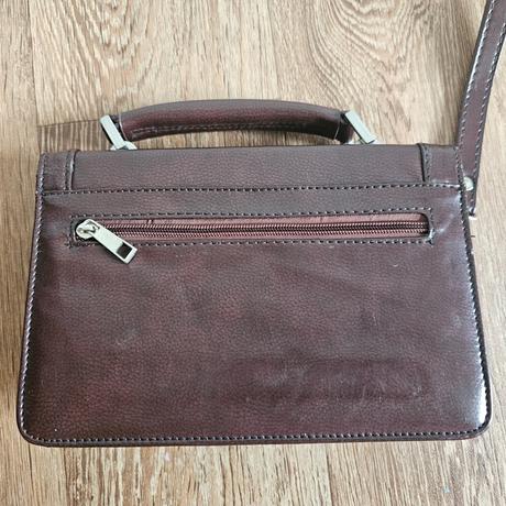 Pánská kožená taška se zámkem,