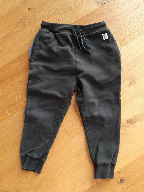 Tepláčky č.116 teplejší, reserved,116