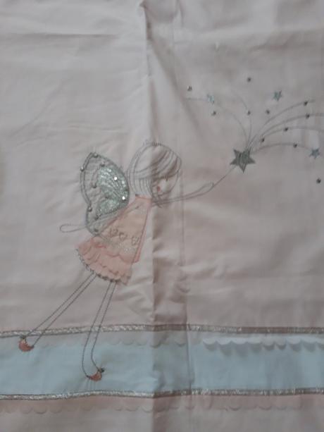 Luxusní zatemňovací závěsy s vílou 117x137,