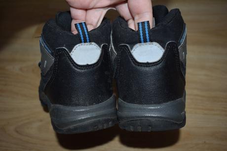 Praktické kotníčkové boty umro, velikost 28/29, umbro,28