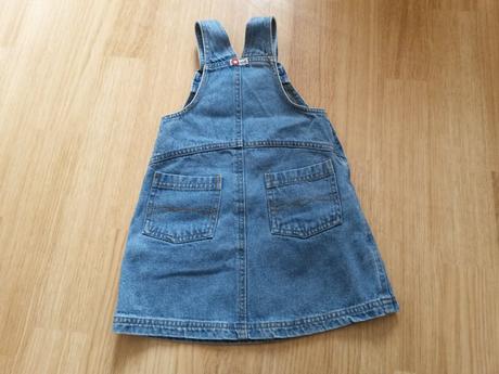 Džínová sukně s laclem, 86