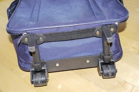 Detsky kufrik lehky na koleckach,