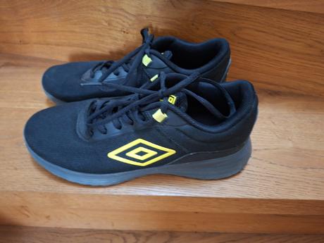 Umbro tenisky č.40,5, umbro,40