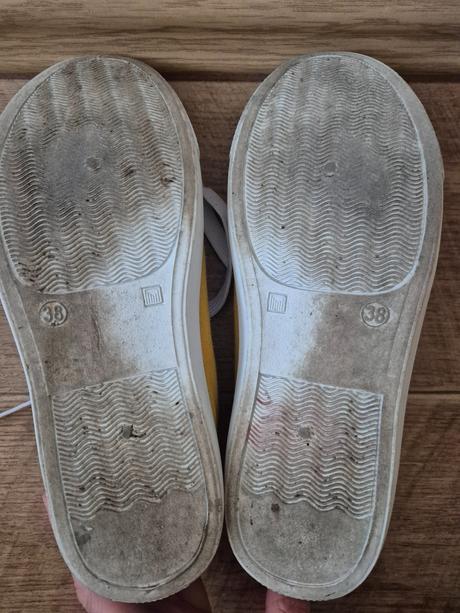 Plátěnky vel. 38 (23 cm), 38