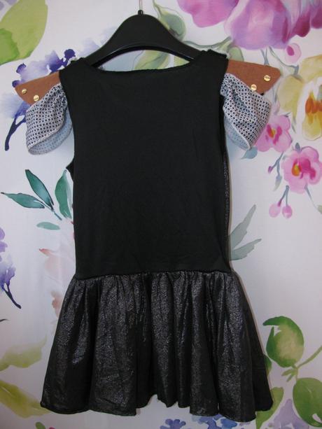 Karnevalový kostým-šaty princezna bojovnice,