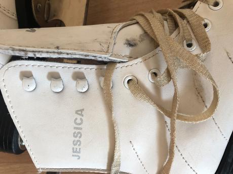 Klasicke bile brusle divci 34 jessica, 34