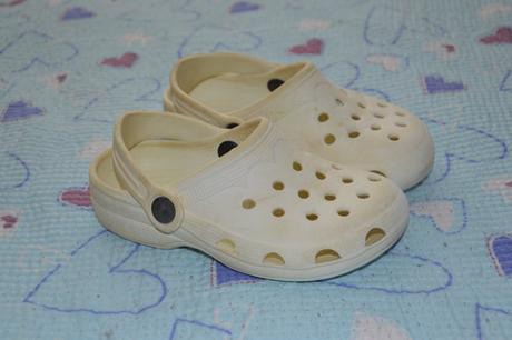 Bílé nazouváky, 30