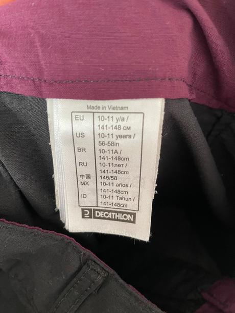 Dívčí kalhoty s odepínacími nohavicemi 10-11 let, quechua,146