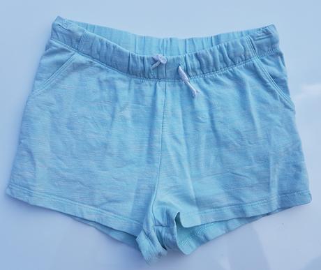 L145	dívčí kraťasy vel. 128, h&m,128