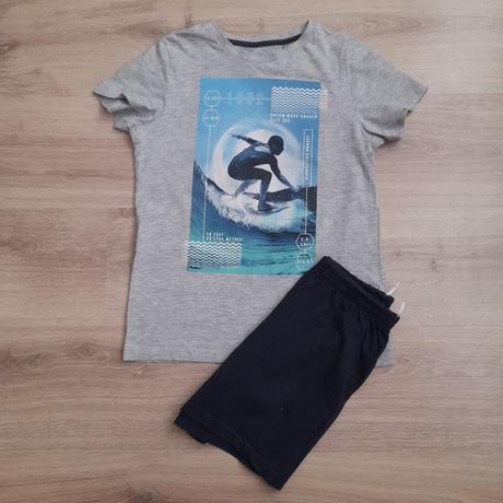 Dětské pyžamo se surfaře, zn. c&a, v. 146, c&a,146