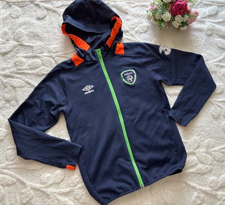 Větrovka letní zn. umbro - v.146, umbro,146