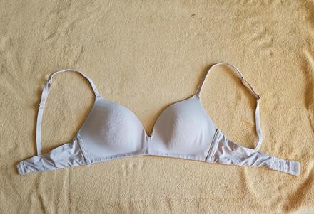 Tělová hladká podprsenka dorina fili bez kostic 70, triola,70b