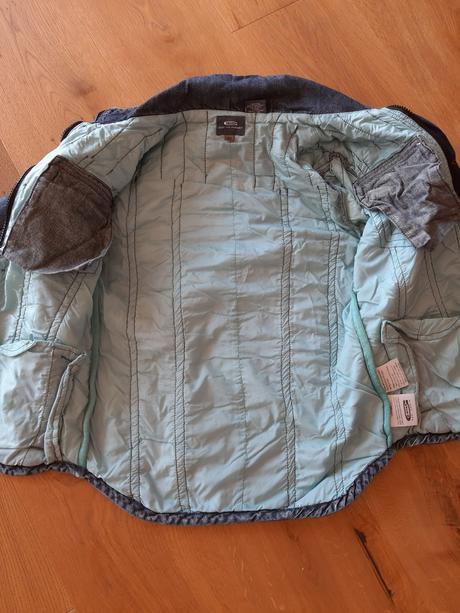 Džínová bunda., 152