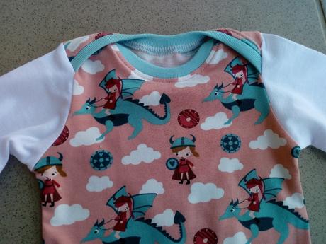 Body vel. 62/68, 62 / 68