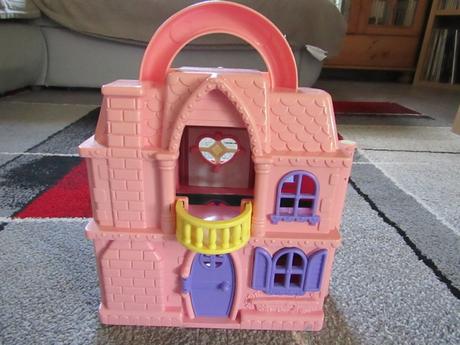 Domeček pro panenky zn.disney, 